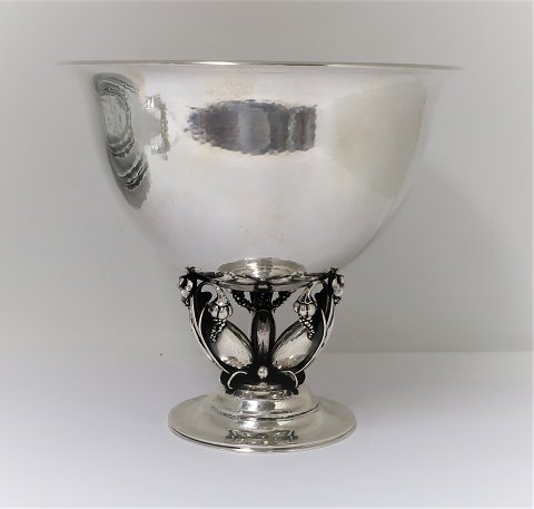 Georg Jensen. Silver bowl on foot. Sterling (925). Design Gundorph Albertus. 
Model 468A. Height 21 cm. Diameter 23 cm. Produced 1925 - 1932.