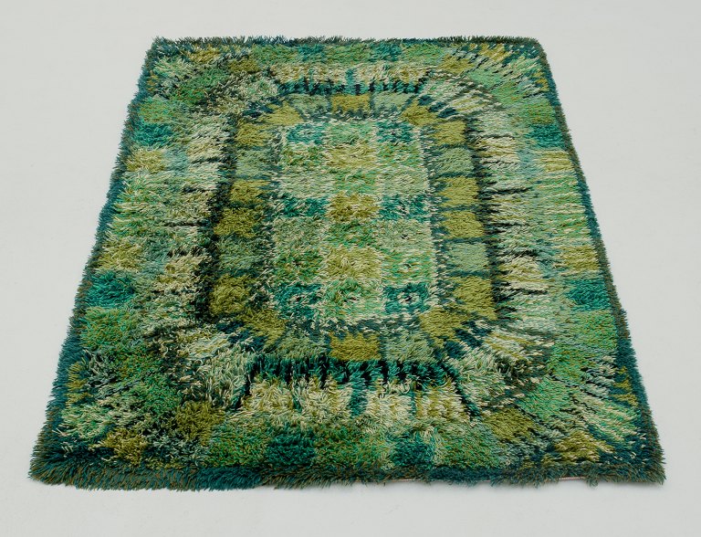 Marianne Richter for Öster Gyllen.
Rya carpet in pure wool.