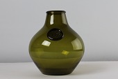 Fyens Glasværk + Kastrup
Jacob E. Bang
Stor vase antikgrøn glas
med indtrykt mønster
Højde 23 cm
Diameter 20 cm
Fin stand
emne nr:
223159 Fyens Glasværk + Kastrup
Jacob E. Bang
Stor vase antikgrøn glas
med indtrykt mønster
Højde 23 cm
Diameter 20 cm
Fin stand
emne nr:
223159
