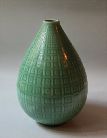 Aluminia Copenhagen Faience 2631 Marselis Green Vase 21 x 15 cm Nils Thorsson 
1953
