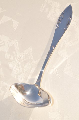 Silver cutlery  Delt lilje Gravy Ladle