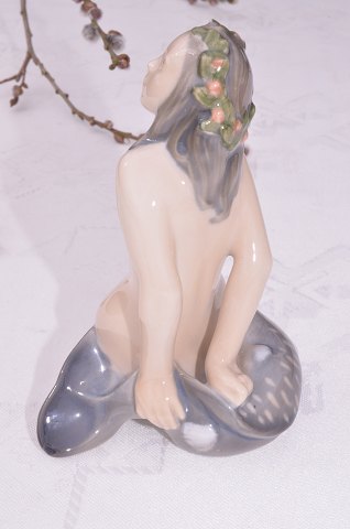 Royal Copenhagen 
Figurine 3321 The little mermaid