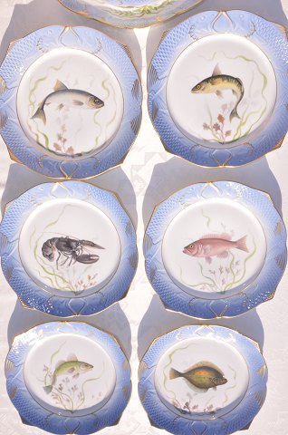 Fish service by Royal Copenhagen Fish plates 3006