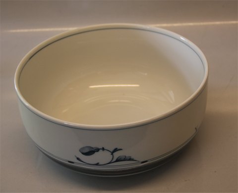 Corinth  B&G Porcelain 313 Large salad bowl 10.5 x 23.5 cm

