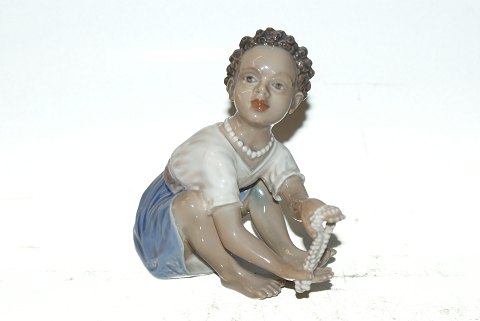 Dahl Jensen Figurine, Pearl seller
