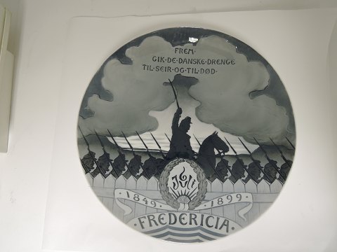 Royal Copenhagen
Commemorative Plate # 26