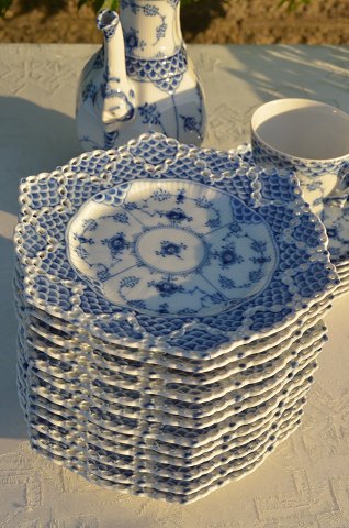 Royal Copenhagen Blue fluted full lace  Plate 1144