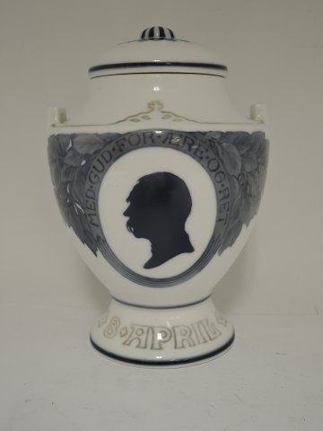 Royal Copenhagen
 Vase with lid
 Christian d.lX
 100th birthday.