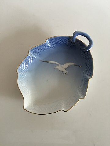 Bing & Grondahl Seagull with Gold Large Leaf Dish No 199 / 357