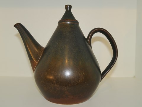 Rörstrand Art Pottery
Teapot by Carl Harry Stalhane from the 1960