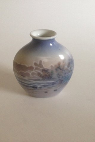 Dahl Jensen Porcelain Vase in underglaze with Beach motif No 91/56
