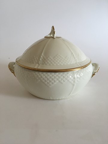 Bing & Grondahl Aakjaer Covered Dish No 5