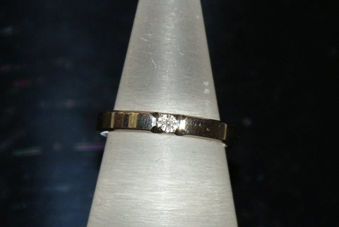 Gold ring with Diamond 14 Karat White Gold