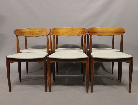 Et sæt af 6 spisestuestole i palisander  af Johannes Andersen og Uldum 
Møbelfabrik. 5000m2 udstilling.