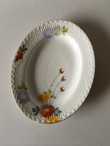 Royal Copenhagen No 93 White Half Laced w. Flowers and Gold Oval Dish 25.5 cm