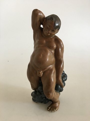 Kai Nielsen Stoneware Figurine no. 25 Man with Grapes