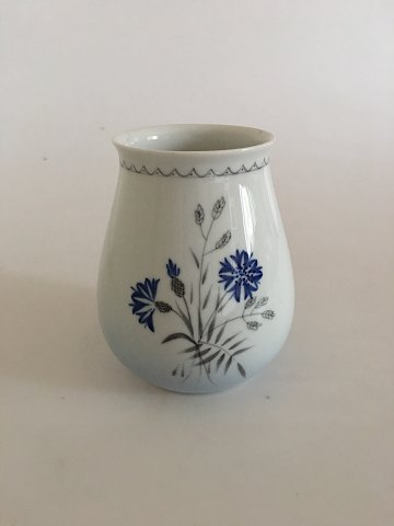 Bing & Grondahl Demeter / Blue Cornflower Vase No 202