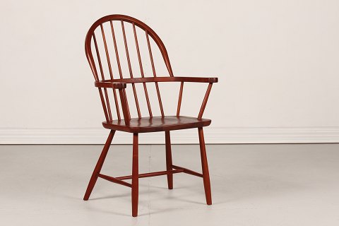 Danish Modern
Windsor chair
of teak