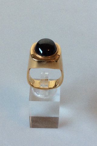 Georg Jensen 18K Gold ring with cabochon star sapphire