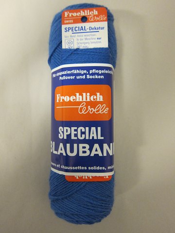 STOCKING WOOL
Clear Blue, Colourno.: 43
The good old and wear well FROEHLICH STOCKING WOOL SPECIAL BLAU BAND, which is 
wearable for many years
1 ball of wool containing 50 grams