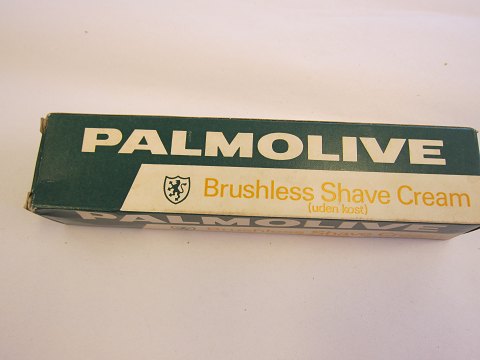 For the collector:
Palmolive Brushless Shave Cream
We have a large choice of items for the shaving, tools for hairdressers etc. as 
well as old goods from a grocer, and the goods are with the original contents 
Please contact us for further information