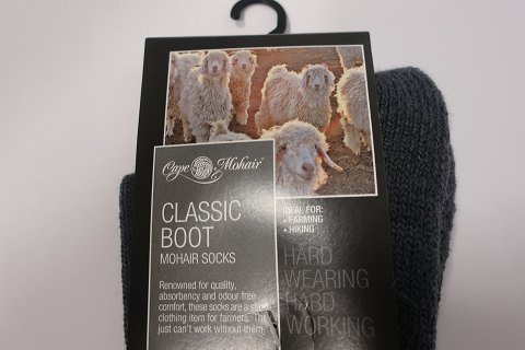 Socks made of Mohair Wool and Merino Wool
Very good socks with a very high content of wool (80% in total), one of the 
highest on the market
40% Mohair (Wool)
40% Merino (Wool)
20% Polyamid
This shown type is : Classic Boot (3527)