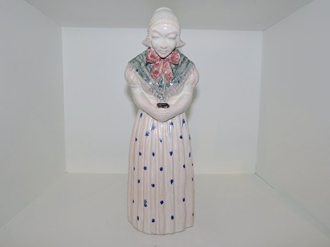 Large Michael Andersen figurine
Woman - bright colours