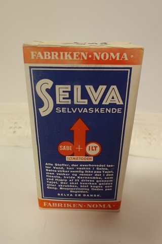 Parcel with the washing powder "SELVA"
The parcel is with original contents and original paper
Special texts and instructions at the sides of the parcel
We have a large choice of old goods from a grocer, and the goods are with the 
original contents