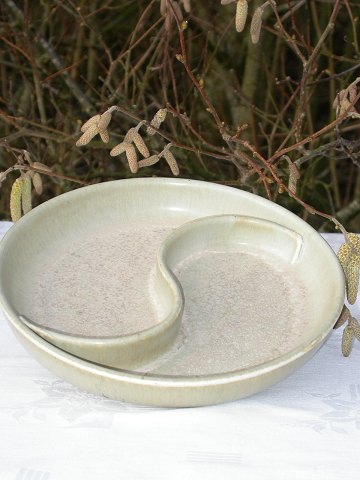 Saxbo ceramick      Dish