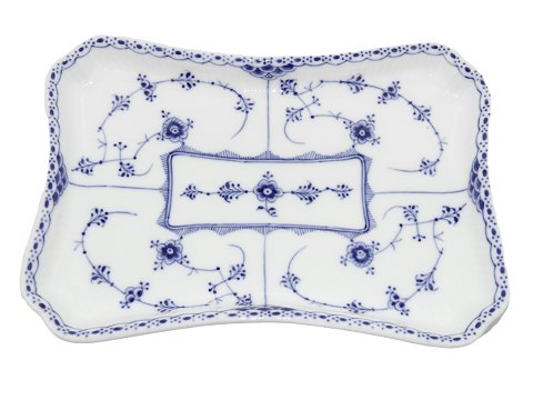 Blue Fluted Half Lace
Tray