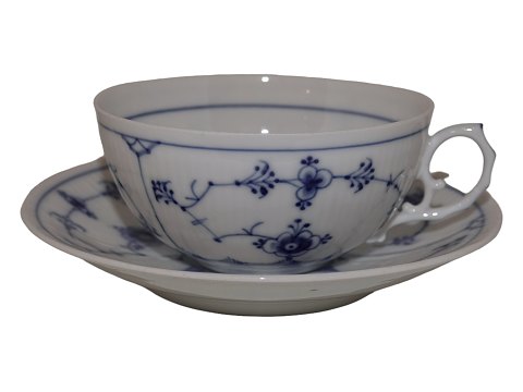 Blue Traditional
Tea cup with decorations on the inside