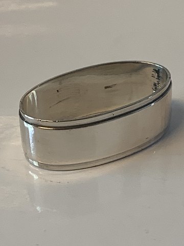 Napkin ring Silver
Size 1.7 x ø 4.7 cm.
Stamped: 830S