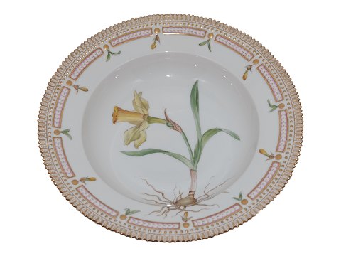 Flora Danica
Large soup plate 24.8 cm. #3545