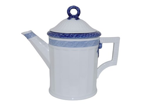 Blue Fan
Coffee pot