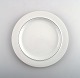 Blue Line faience porcelain dinnerware by Aluminia and Royal Copenhagen. 
7 Dinner plates no. 3069.