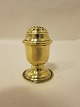 Items for sprinkling of salt or sugar, made of 
brass, ca. 1880
H: 7cm