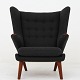 Roxy Klassik 
presents: 
Hans J. 
Wegner / AP 
Stolen
AP 19 - 
Reupholstered 
papa bear chair 
in Hallingdal 
65 (code ...