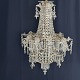 Harsted Antik 
presents: 
Unusually 
detailed prism 
chandelier