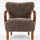 Roxy Klassik 
presents: 
Danish 
cabinetmaker
Easy chair 
with curved 
armrests in 
stained oak, 
newly 
upholstered ...