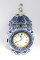 Lundin Antique 
presents: 
Royal 
Copenhagen. 
Blue Fluted, 
Full lace. 
Table clock 
with Zenith 
movement. Model 
...