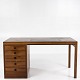 Roxy Klassik 
presents: 
Ludvig 
Pontoppidan / 
Ludvig 
Pontoppidan
Desk in 
rosewood with 
five drawers.
1 pc. in ...