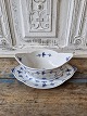 Karstens Antik 
presents: 
Royal 
Copenhagen Blue 
fluted sauce 
bowl no. 204