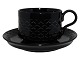 Antik K 
presents: 
Black 
Cordial
Tea cup