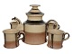 Antik K 
presents: 
Heerwagen 
art pottery
Teapot and 
five mugs