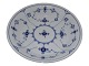 Antik K 
presents: 
Blue 
Fluted Plain
Dish 18.6 cm. 
from 1923-1928