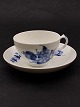 Middelfart 
Antik presents: 
Royal 
Copenhagen Blue 
Flower large 
tea cup 10/8042