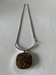 Antik Huset 
presents: 
Silver 
necklace with 
gneiss stone 
pendant
The necklace 
44.5 cm long