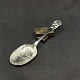 Harsted Antik 
presents: 
Large 
strawberry 
spoon in silver 
- Emil Snedker