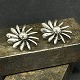 Harsted Antik 
presents: 
Art deco 
ear clips in 
silver