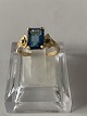 Antik Huset 
presents: 
Elegant 
ladies' ring in 
18 carat gold 
with a blue 
stone
Stamped 750
Size 55